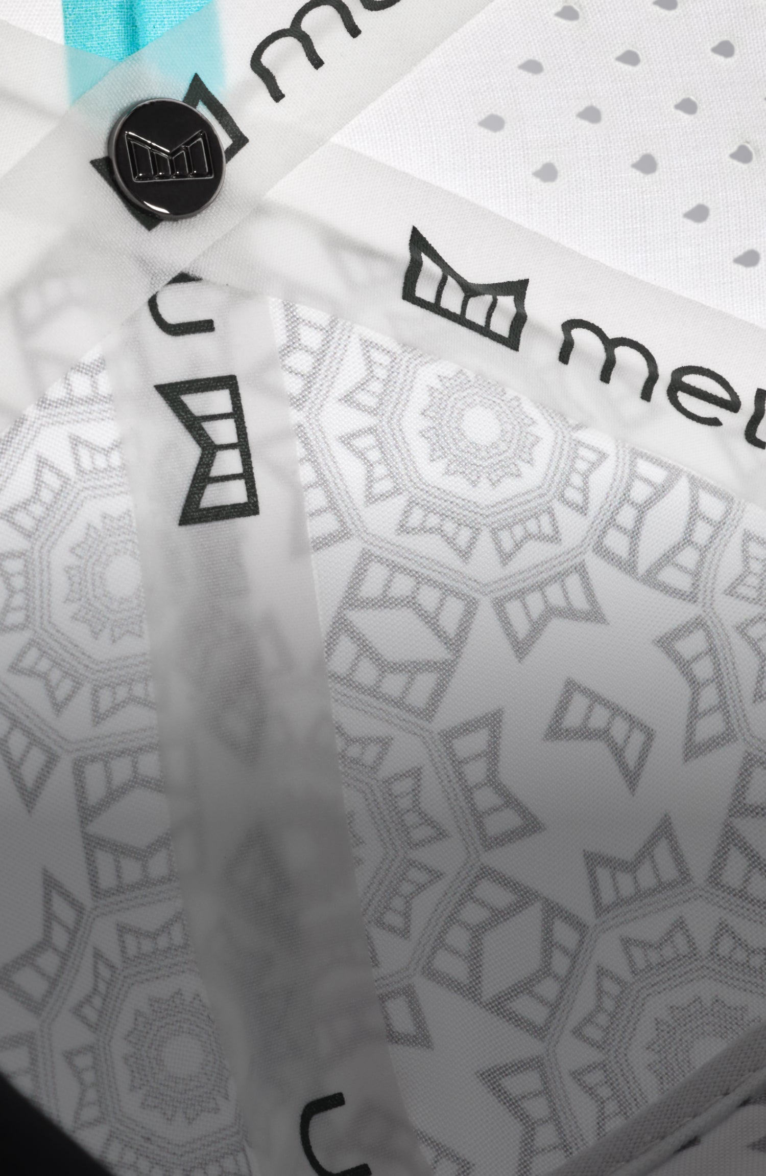 The feature grid item for the melin Coronado